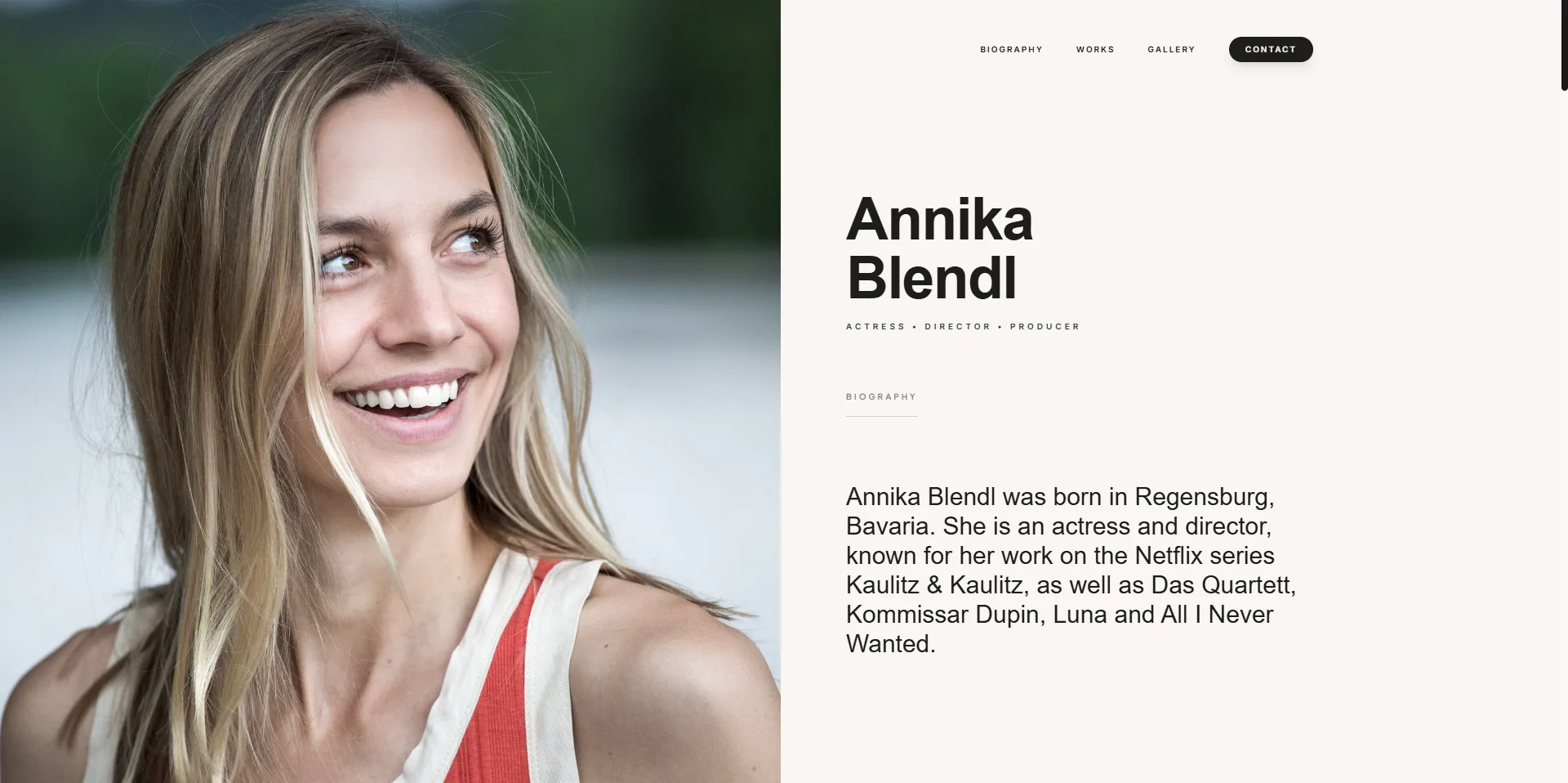 Webdesign-Referenz: Portfolio-Website für Schauspielerin und Regisseurin
